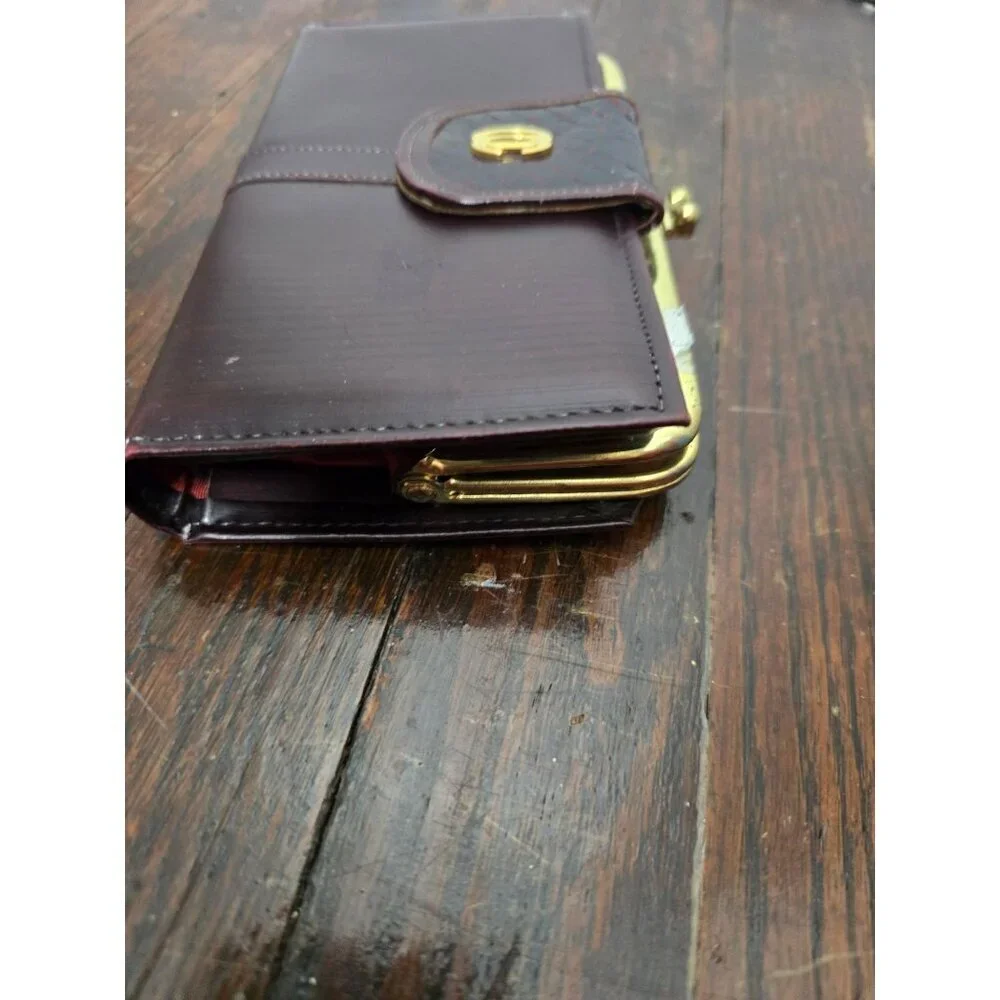 Vintage Oleg Cassini Leather Wallet Pocketbook